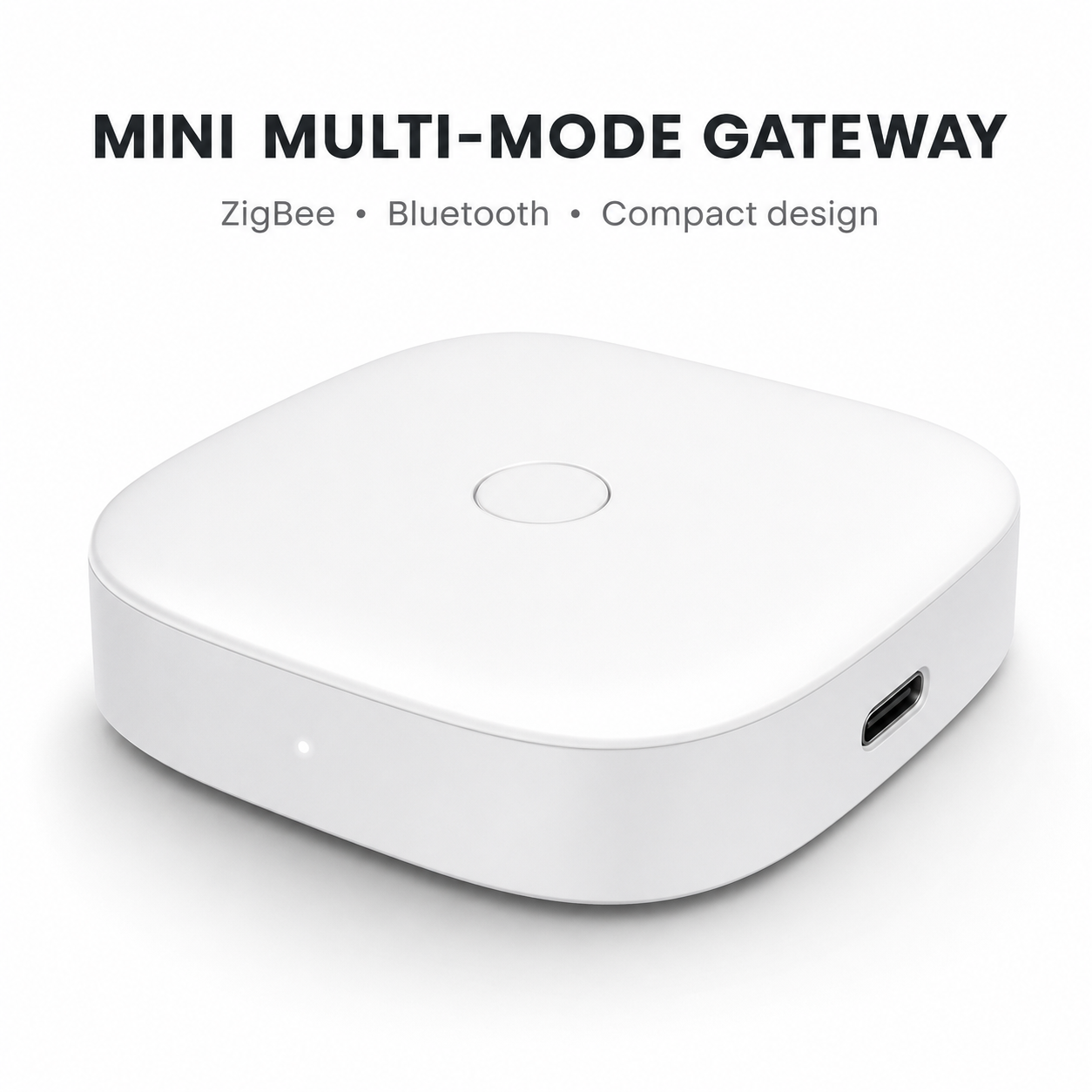 Passerelle mini blanche ZigBee et Bluetooth sur fond studio.