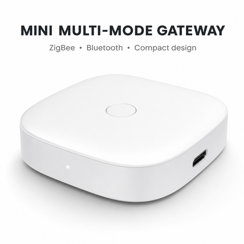 Passerelle mini blanche ZigBee et Bluetooth sur fond studio.