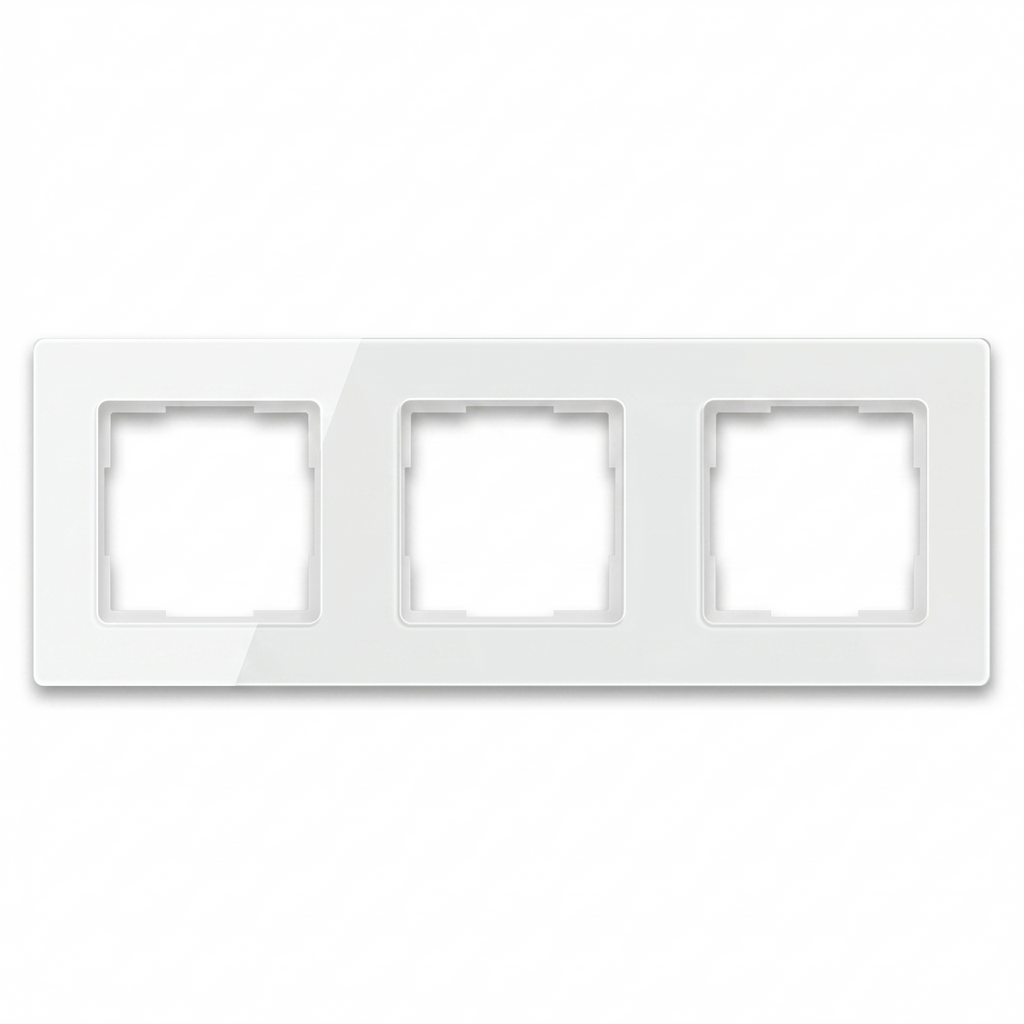 Cadre Blanc Pur à trois modules pour NéoGrid Essential.