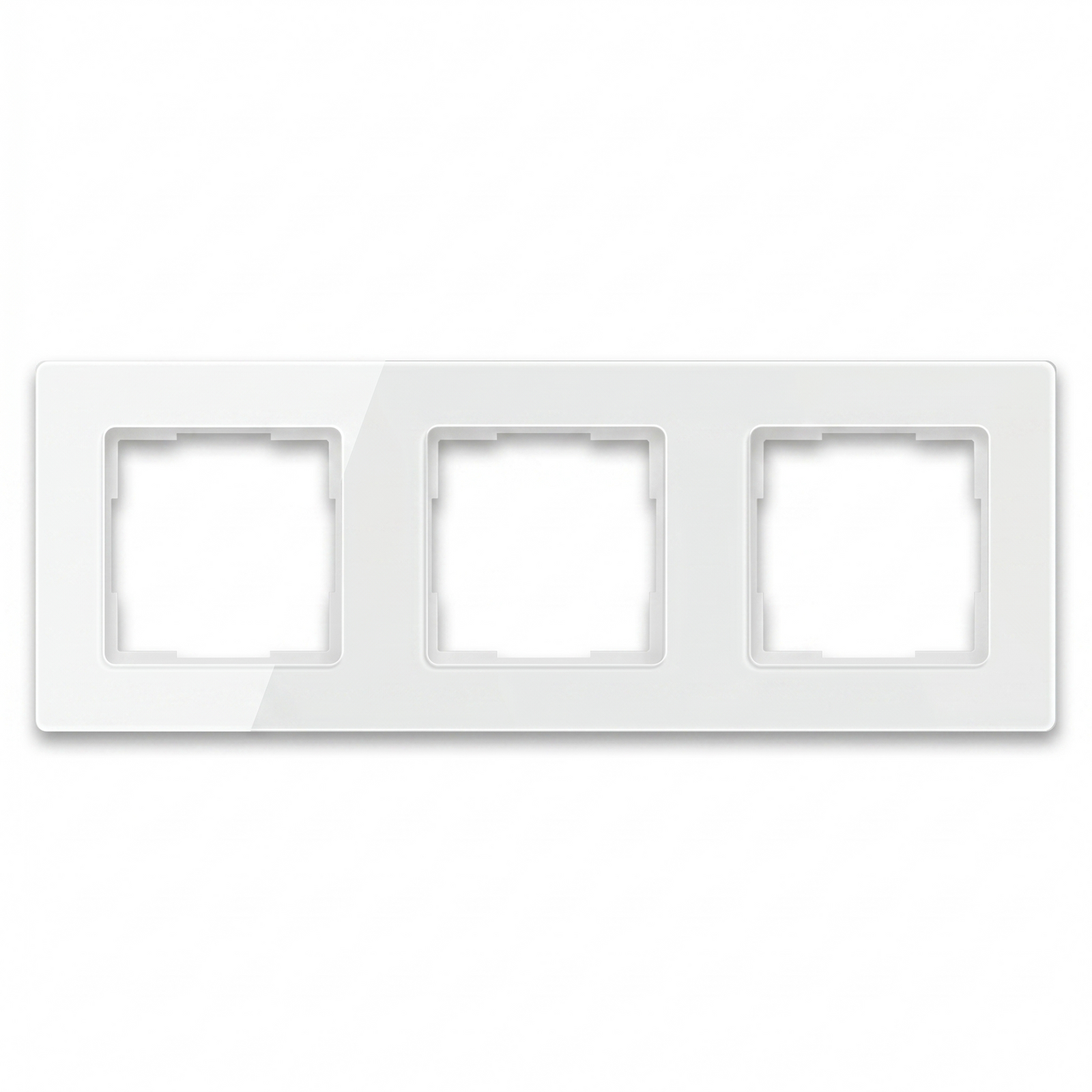 Cadre Blanc Pur à trois modules pour NéoGrid Essential.