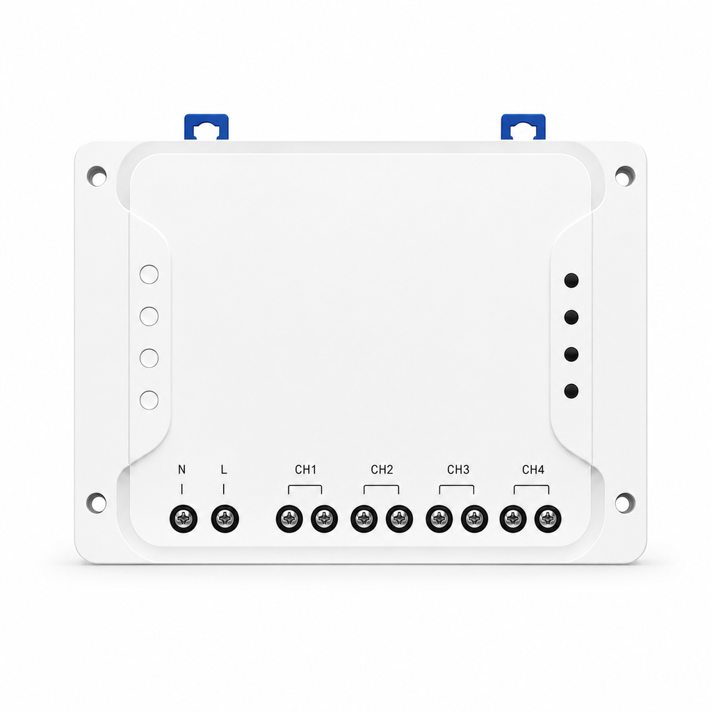 Module relais 4 canaux blanc sur fond blanc pour contrôle domotique et maison connectée