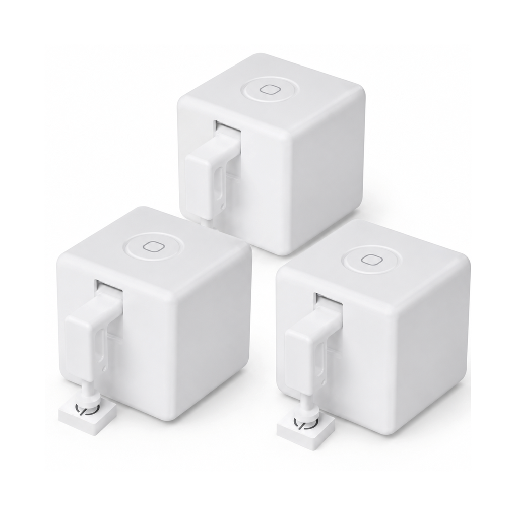 Trois robots bouton ZigBee blancs sur fond blanc