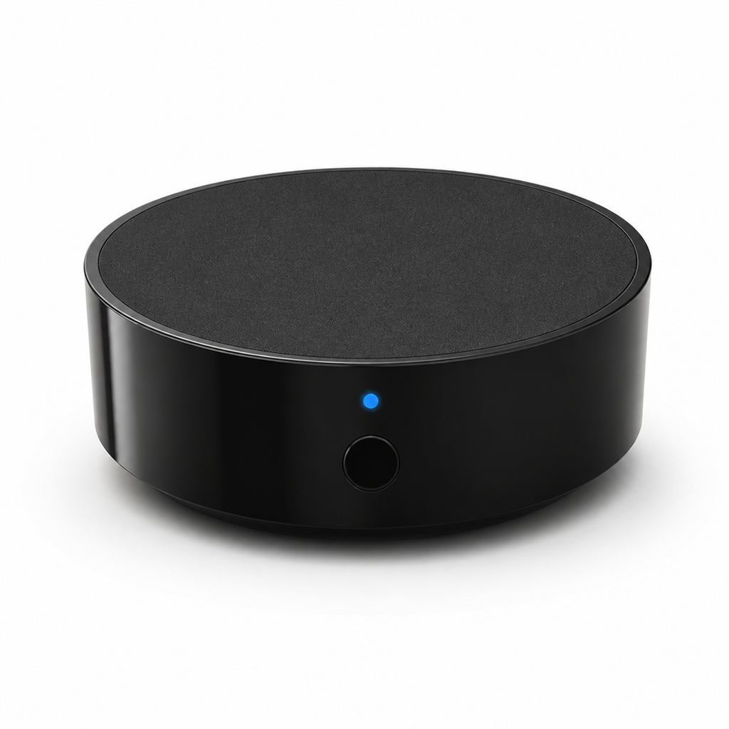 Telecommande IR Wi-Fi noire ronde avec LED bleue sur fond blanc