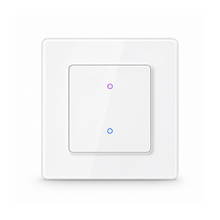 Interrupteur lumiere NeoGrid Essential blanc pur a deux canaux sur fond studio blanc.