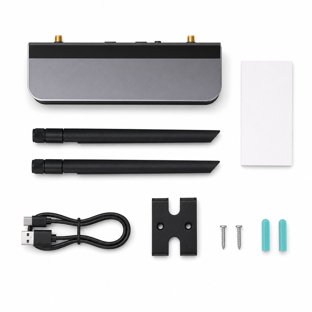 Contenu du coffret de la passerelle ZigBee PoE avec antennes cable USB et fixation