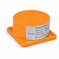 Capteur de niveau liquide ZigBee format européen sur fond blanc studio