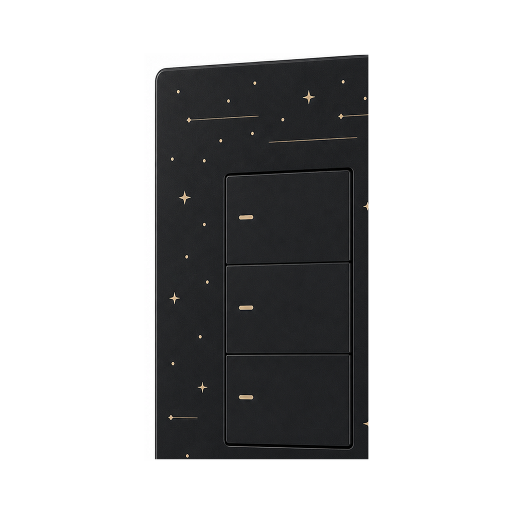 Cache Étoilé noir pour NéoTouch Ultimate T5 Pro trois canaux sur fond blanc.