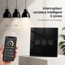 NéoMulti Dimmer noir avec smartphone pour contrôler précisément trois zones d'éclairage.