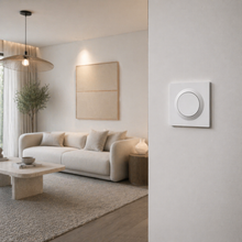 Variateur rond blanc dans salon