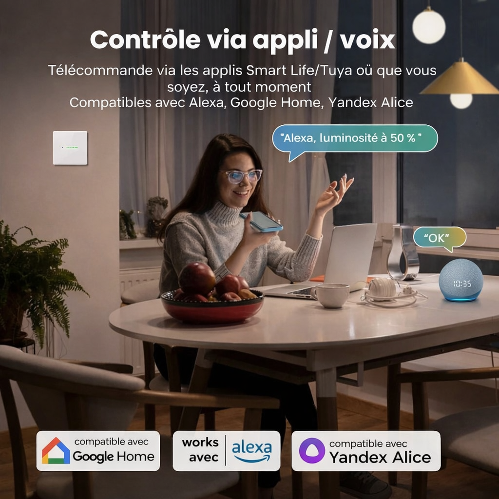 Variateur tactile contrôlé par application et commande vocale dans un salon.